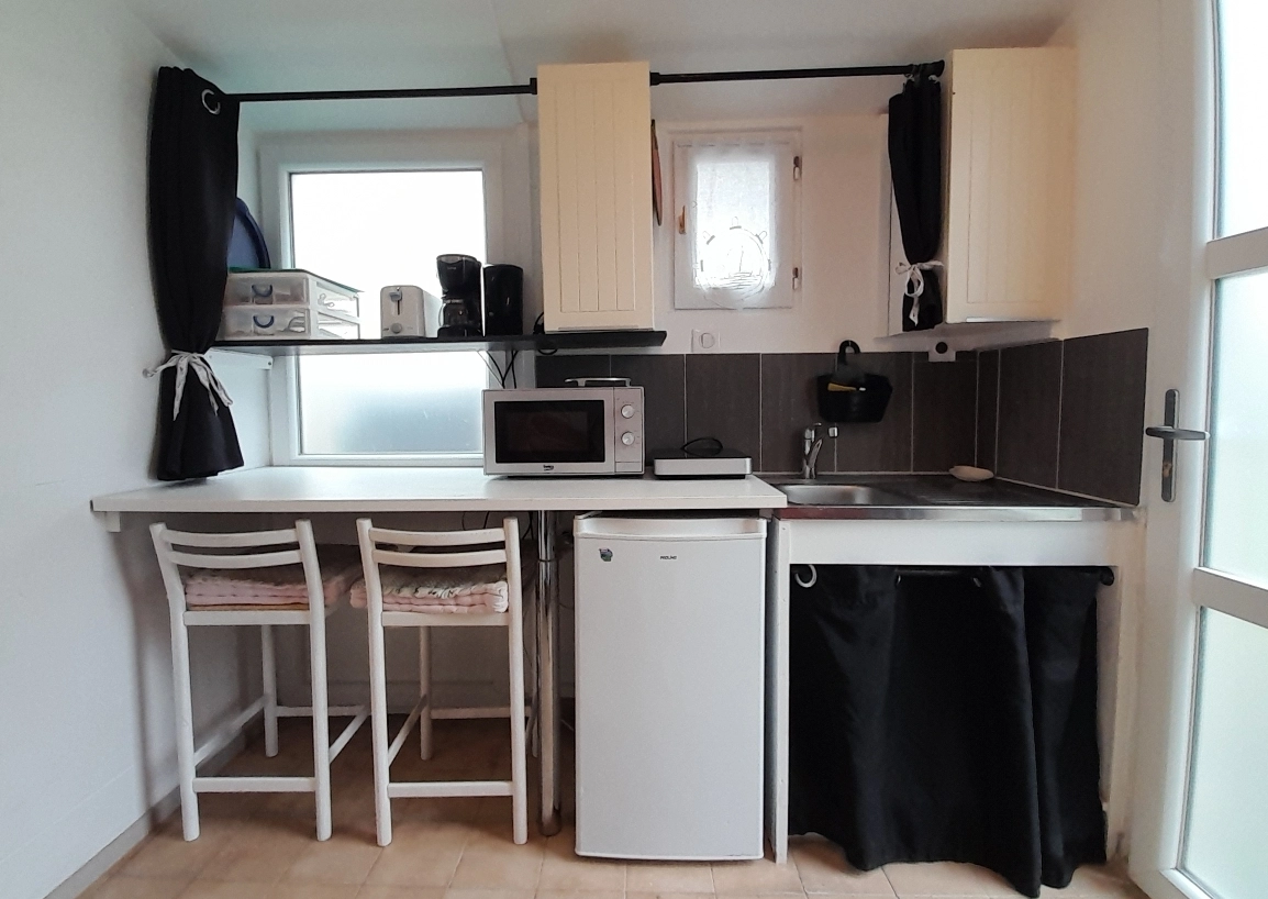 Photo La petite cabane gite ile de sein cuisine